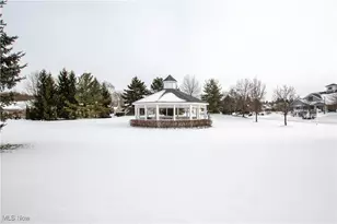 455 Edge Park Ln, Brunswick, OH 44212 - Photo 35