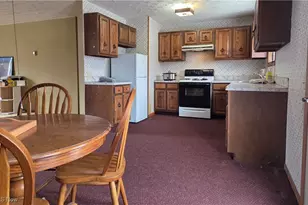 155 Sandy Dr SE, New Philadelphia, OH 44663 - Photo 13