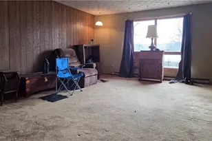 155 Sandy Dr SE, New Philadelphia, OH 44663 - Photo 11