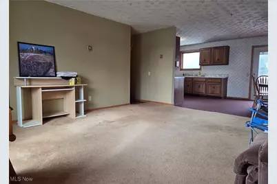 155 Sandy Drive SE, New Philadelphia, OH 44663 - Photo 13