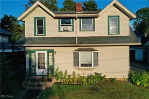 910 Fairview Ave, Millersburg, OH 44654 - Photo 1