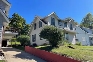 910 Fairview Ave, Millersburg, OH 44654 - Photo 3