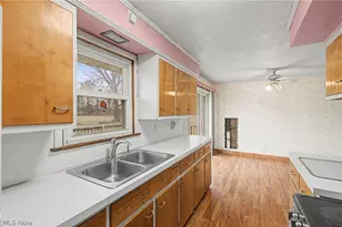 36695 Chestnut Ridge Rd, North Ridgeville, OH 44039 - Photo 5