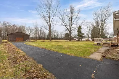 36695 Chestnut Ridge Road, North Ridgeville, OH 44039 - Photo 39