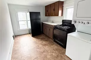 1433 Kenmore Blvd, Akron, OH 44314 - Photo 7