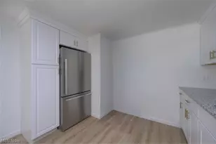 9431 Briar Dr, Streetsboro, OH 44241 - Photo 15