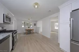 9431 Briar Dr, Streetsboro, OH 44241 - Photo 5