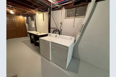 230 E 21st Street, Dover, OH 44622 - Photo 29