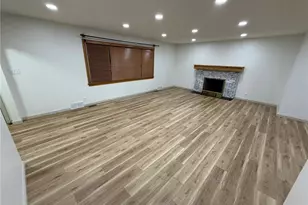 230 E 21st St, Dover, OH 44622 - Photo 3