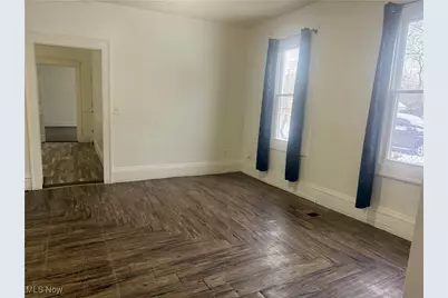 8302 Sowinski Avenue, Loveland, OH 44103 - Photo 7