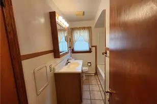 587 Edison St, Struthers, OH 44471 - Photo 13