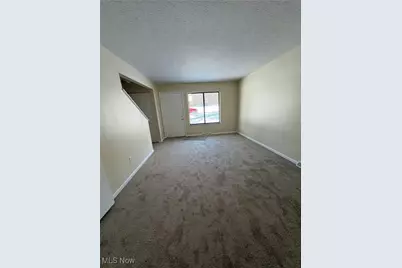 2398 Echo Valley Drive, Stow, OH 44224 - Photo 3