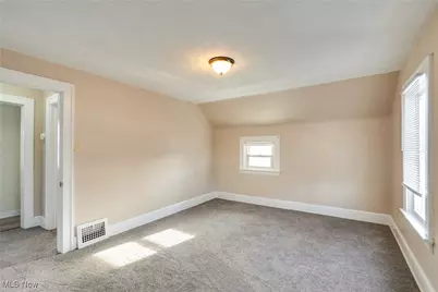 1353 Gorge Boulevard, Akron, OH 44310 - Photo 25