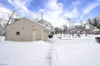 2477 Lee Road, Cleveland Heights, OH 44118 - Photo 33