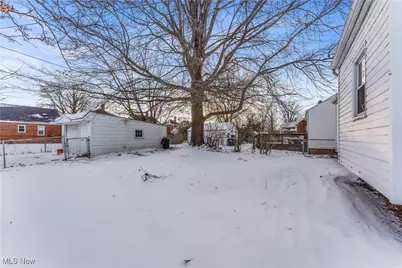 20990 Morris Avenue, Euclid, OH 44123 - Photo 23