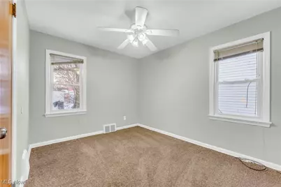 20990 Morris Avenue, Euclid, OH 44123 - Photo 11