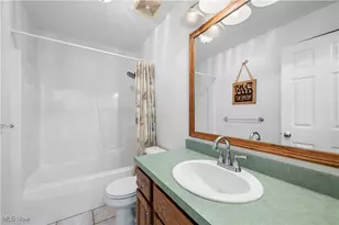 860 Whisperwood Ln, Aurora, OH 44202 - Photo 31