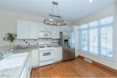 6 Preserve Drive, Willoughby, OH 44094 - Photo 3