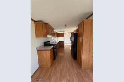 4128 27th Terrace NE, Canton, OH 44705 - Photo 7