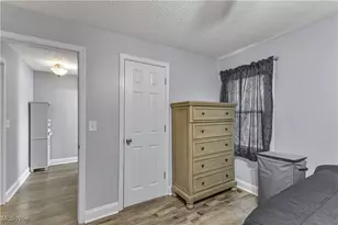 9391 Columbia Rd, Olmsted Falls, OH 44138 - Photo 13