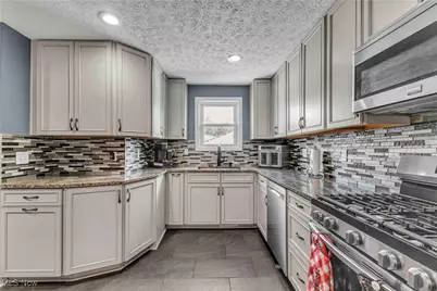 9391-9381 Columbia Road, Olmsted Falls, OH 44138 - Photo 11