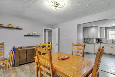 9391-9381 Columbia Road, Olmsted Falls, OH 44138 - Photo 7