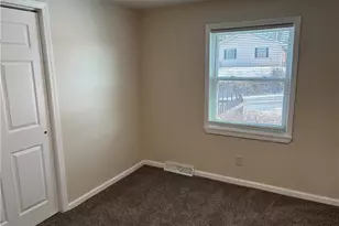 1615 Montrose Ave, East Liverpool, OH 43920 - Photo 17