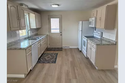 1615 Montrose Avenue, East Liverpool, OH 43920 - Photo 11