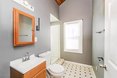 9509 Rosewood Avenue, Loveland, OH 44105 - Photo 13