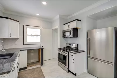 231 E Dresden Avenue, Akron, OH 44301 - Photo 19