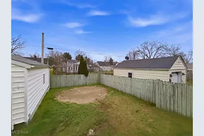 753 Packard Street NW, Warren, OH 44483 - Photo 23