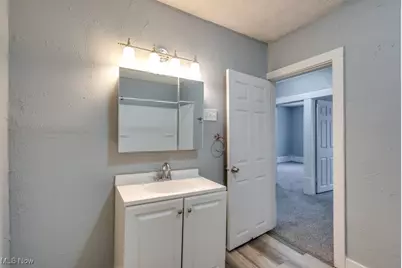 2100 12th Street SW, Akron, OH 44314 - Photo 23