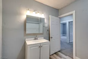 2100 12th St SW, Akron, OH 44314 - Photo 23