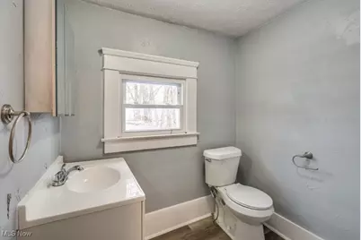 2100 12th Street SW, Akron, OH 44314 - Photo 17