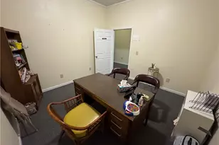 152 E Main St, Barnesville, OH 43713 - Photo 17