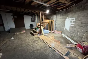 152 E Main St, Barnesville, OH 43713 - Photo 39