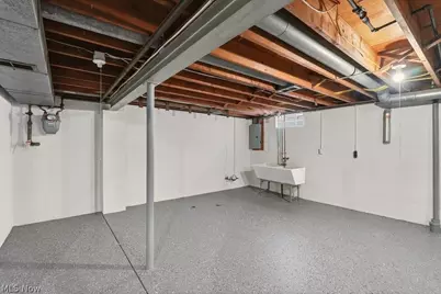 801 Triplett Boulevard, Akron, OH 44306 - Photo 29