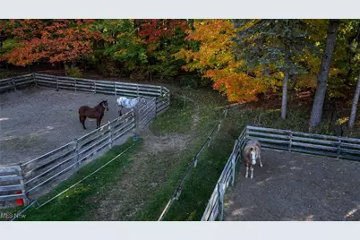 30875 Cannon Road, Solon, OH 44139 - Photo 9