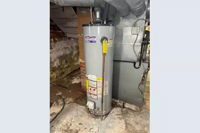 1521 Blossom Park Avenue, Oakwood, OH 44107 - Photo 17