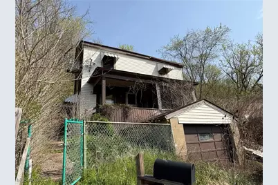 44 Mann Street, Bridgeport, OH 43912 - Photo 1