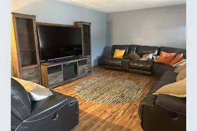 3156 Josephine Street NW, Dover, OH 44622 - Photo 9