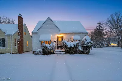 5100 Erwin Street, Maple Heights, OH 44137 - Photo 1