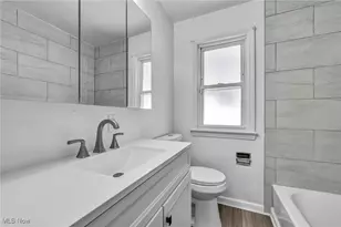 5100 Erwin St, Maple Heights, OH 44137 - Photo 17