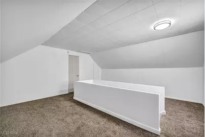 5100 Erwin Street, Maple Heights, OH 44137 - Photo 23