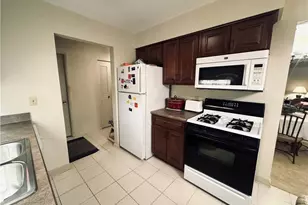 359 Quarry Ln Dr SW, Howland, OH 44483 - Photo 11