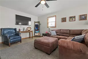 28196 Hartley Rd, Beloit, OH 44609 - Photo 9