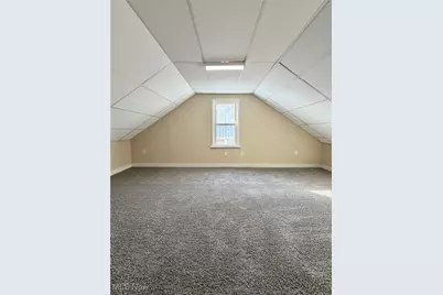 2012 Girard Avenue, Steubenville, OH 43952 - Photo 31