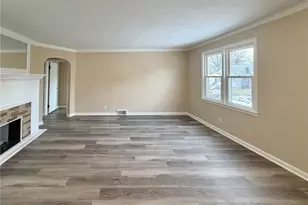 2012 Girard Ave, Steubenville, OH 43952 - Photo 7