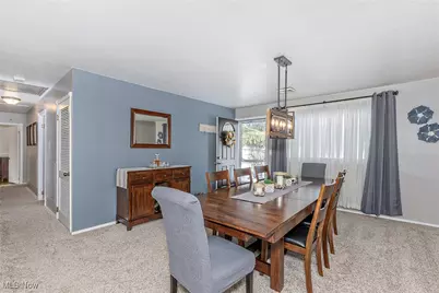 543 Sherwood Drive, Aurora, OH 44202 - Photo 5