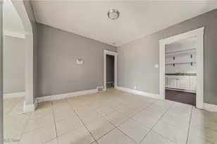 12521 Locke Ave, Loveland, OH 44108 - Photo 9